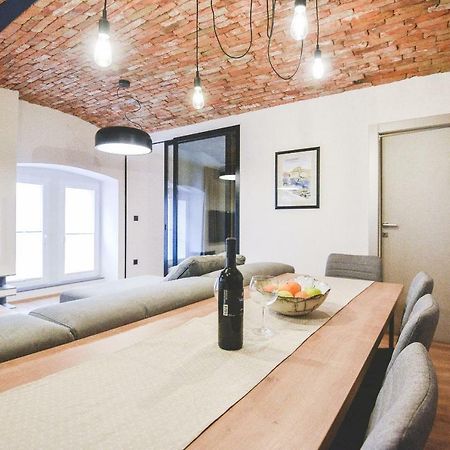 Apartman M&M Rijeka Exteriör bild