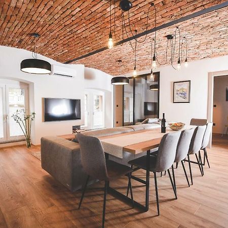 Apartman M&M Rijeka Exteriör bild