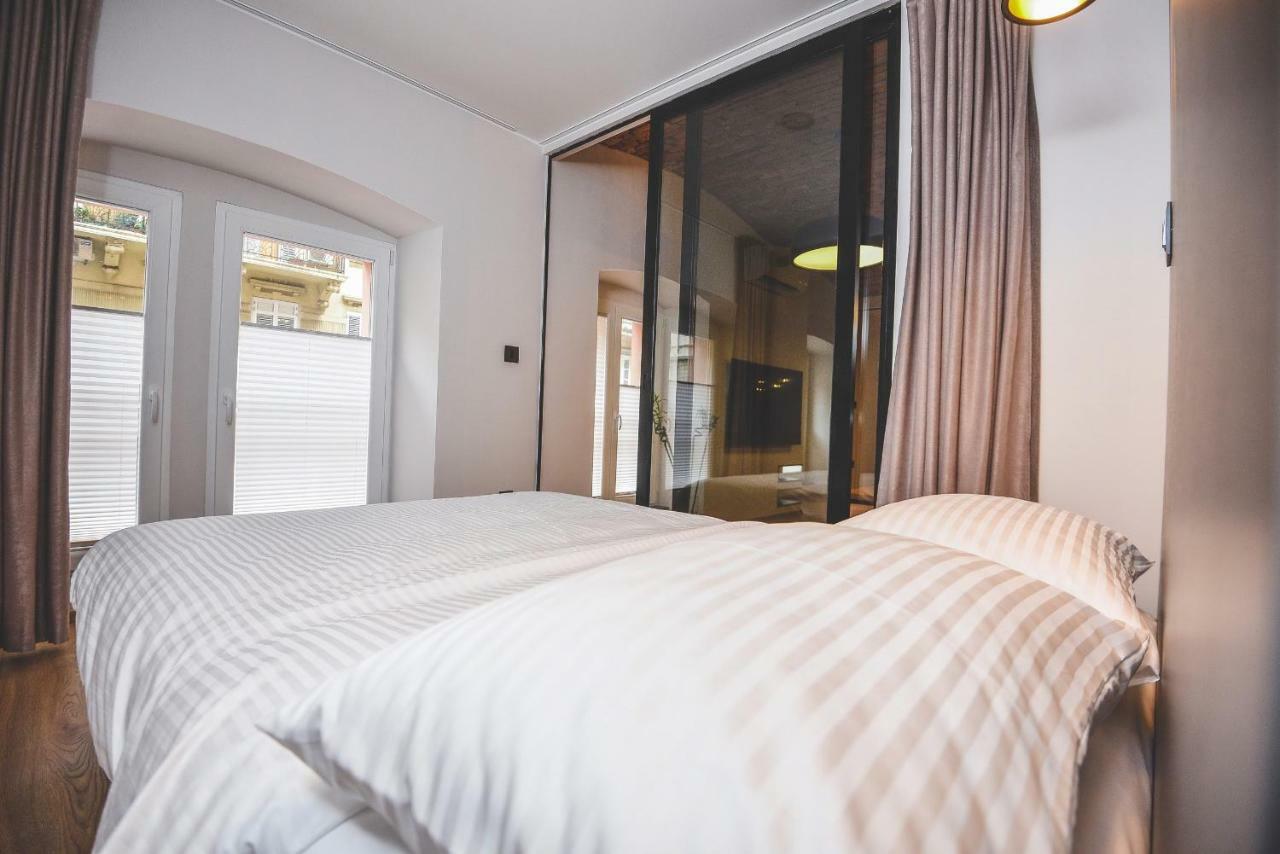 Apartman M&M Rijeka Exteriör bild