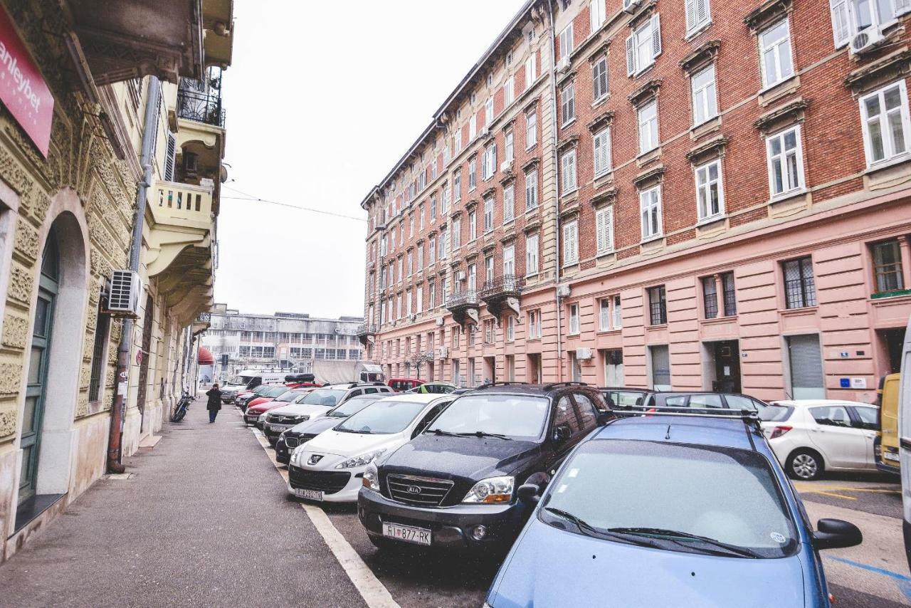 Apartman M&M Rijeka Exteriör bild
