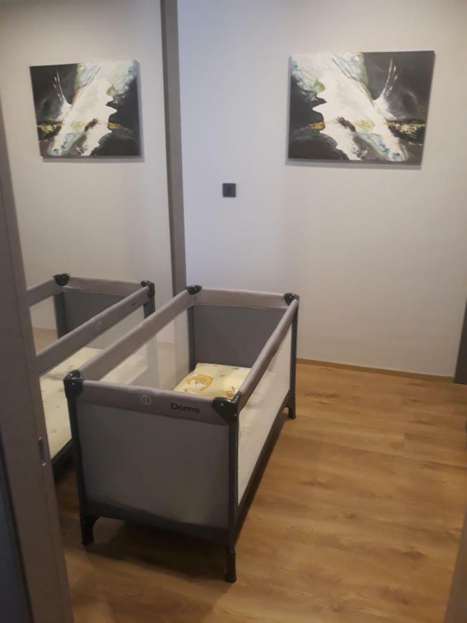 Apartman M&M Rijeka Exteriör bild